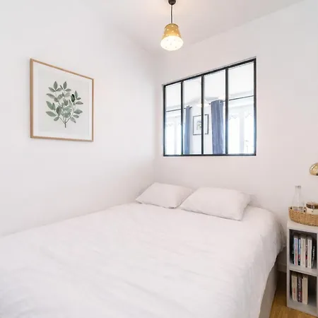 Lejlighed Le Petit Chaponnay Charming 1-bedroom In Saxe-gambetta